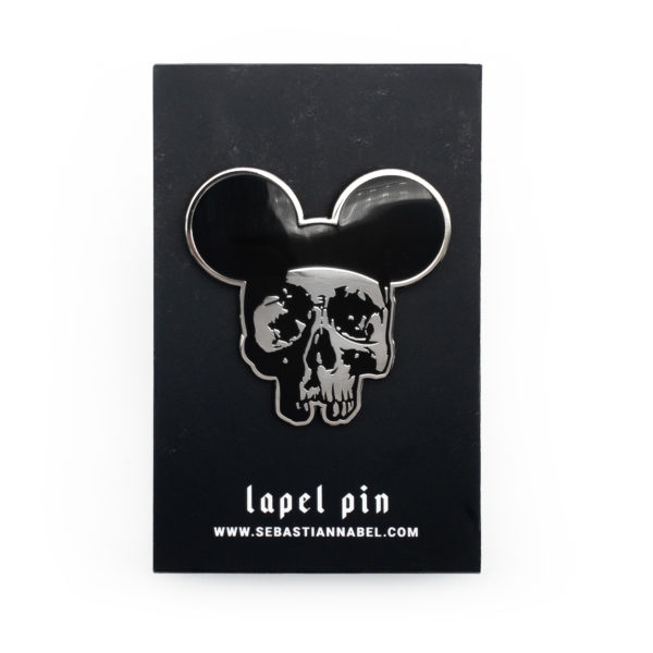 "Love Wears No Disguise" Mouse Edition lapel pin by Sebastian Nabel